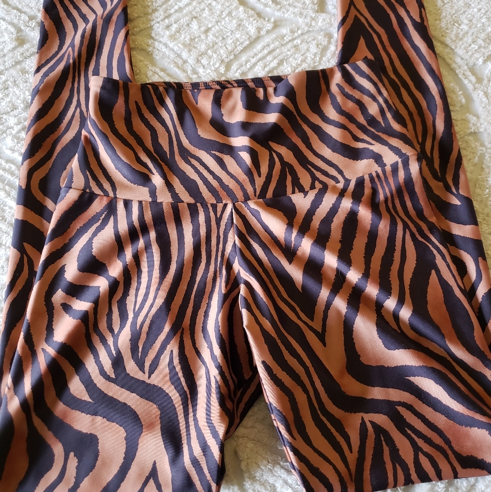 ONZIE S/M Hi-Rise Full Length Legging